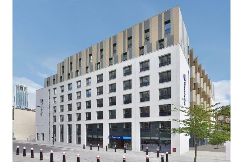Travelodge London City Buitenkant foto