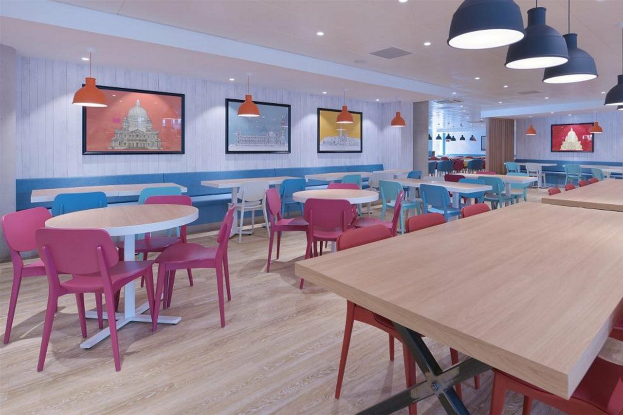 Travelodge London City Buitenkant foto